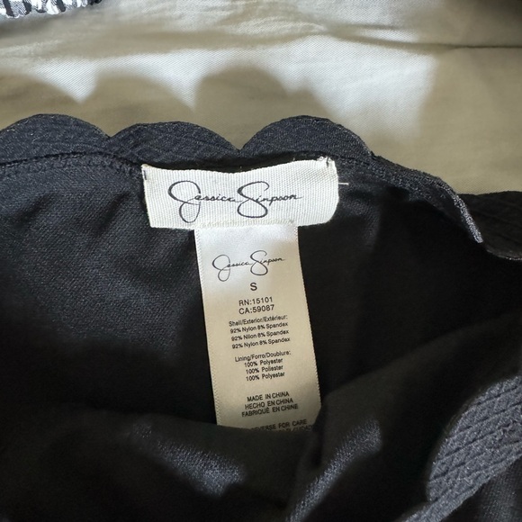 🛎️ Clearance Jessica Simpson Black&White Bikini Top(Medium) and Bottom(Small) - Picture 4 of 6